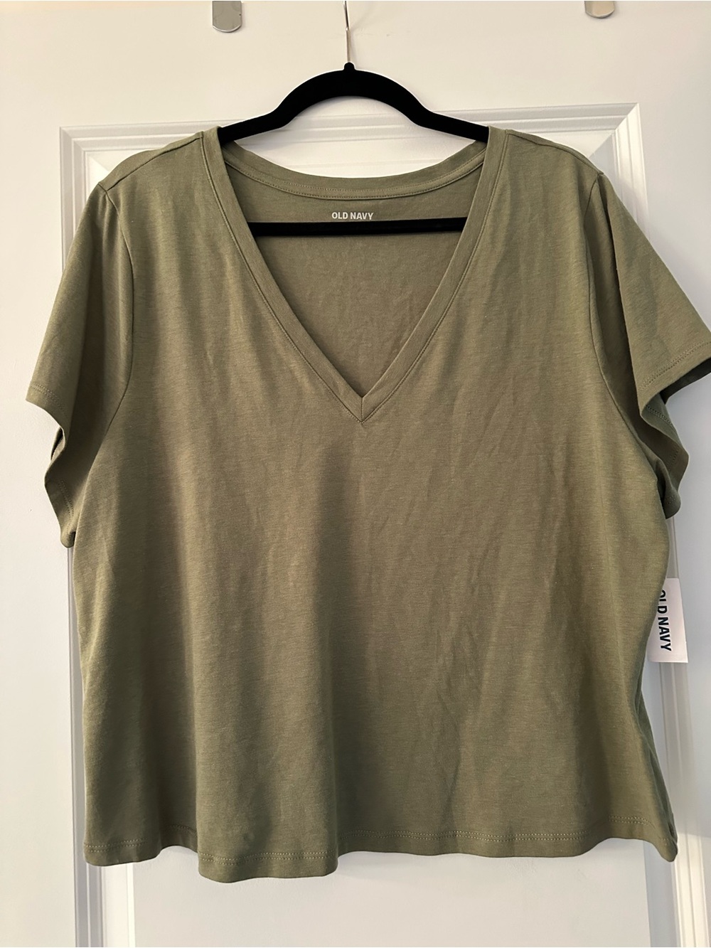 Old Navy Olive Green V-Neck Short Sleeve Tee